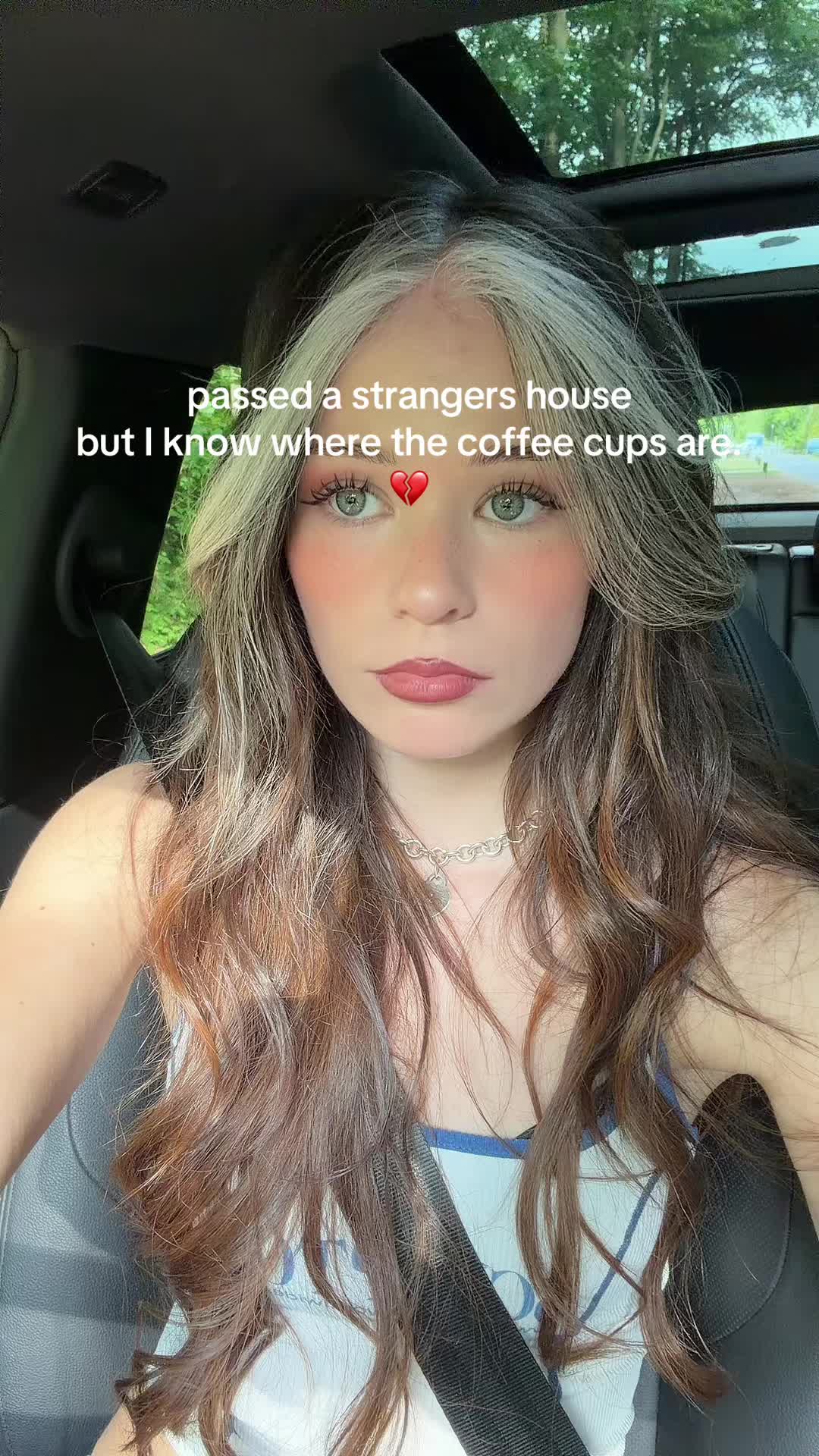 @nadinebreaty