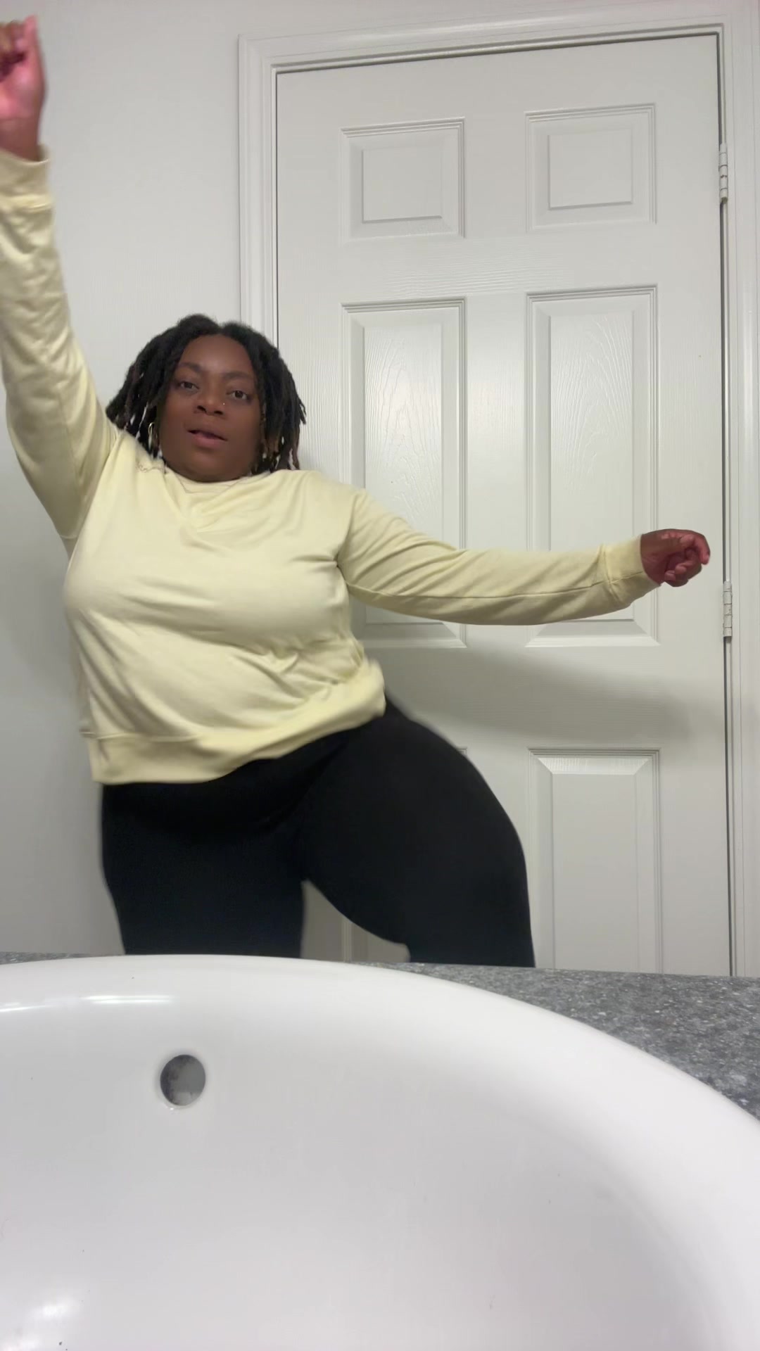@Nia