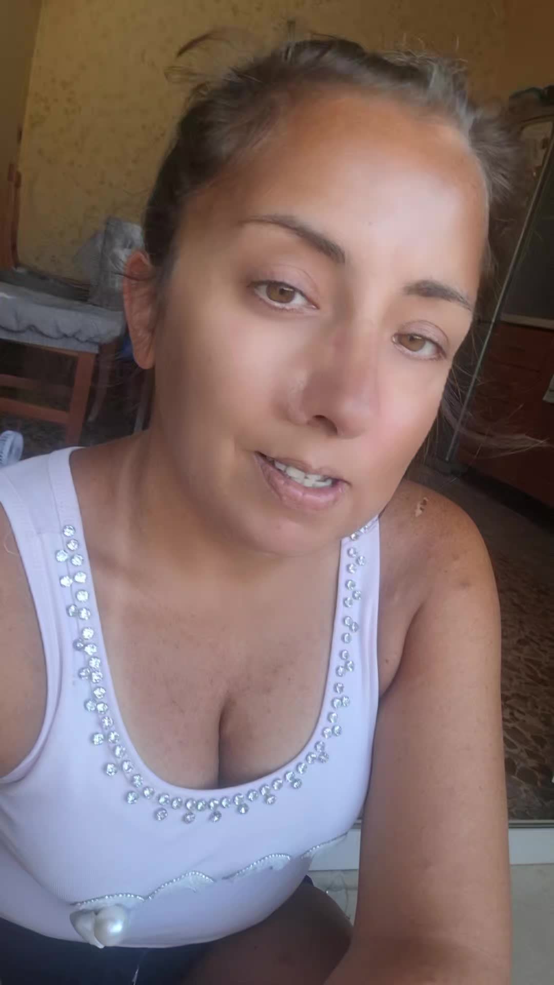 @Anna Battaglia438.