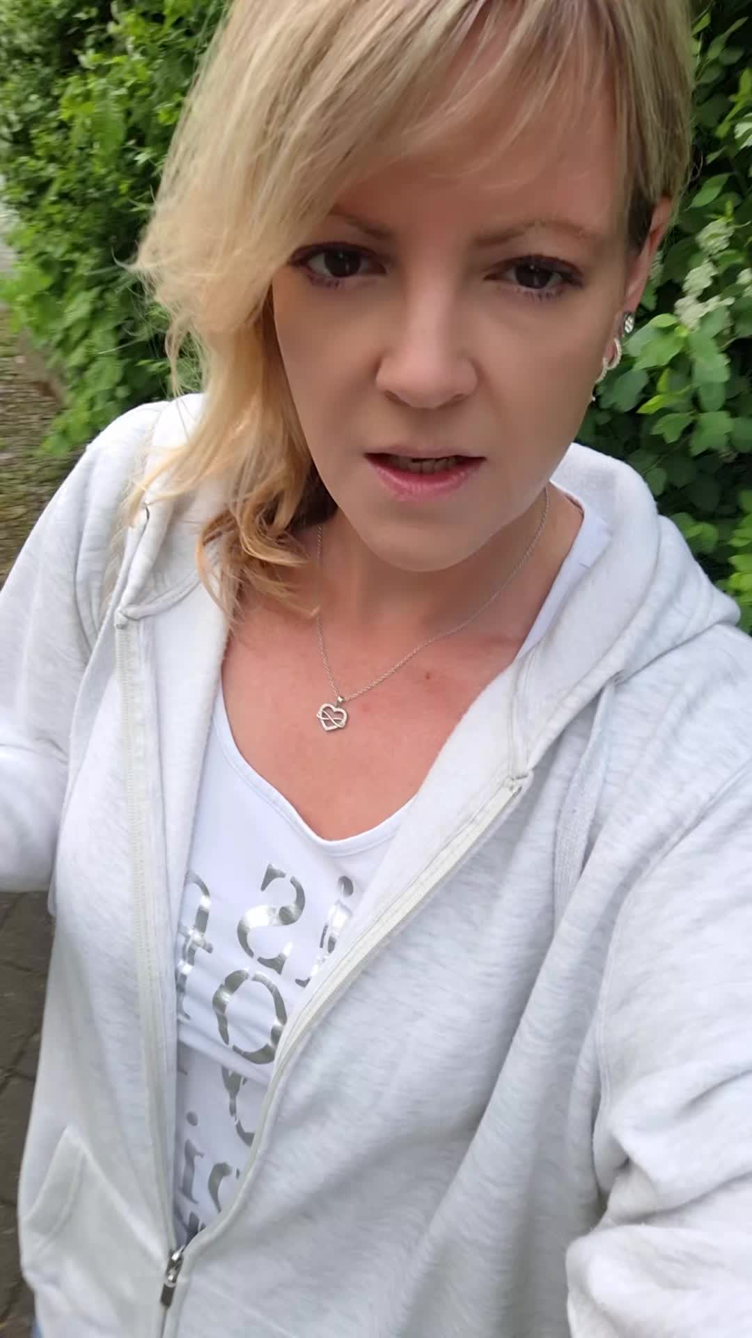 @🇩🇪🤘Ossigirl 🤘🇩🇪