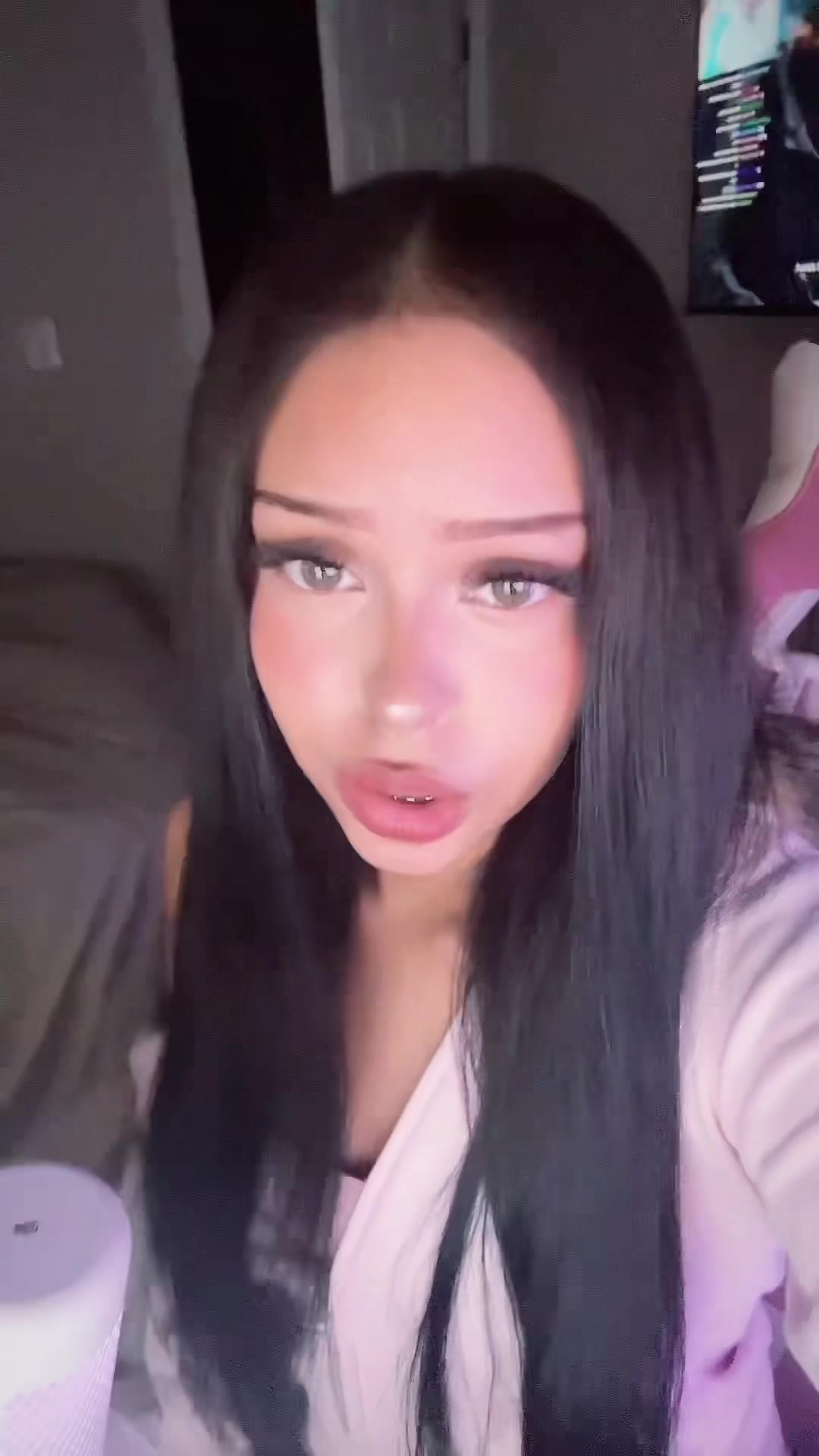 @kat