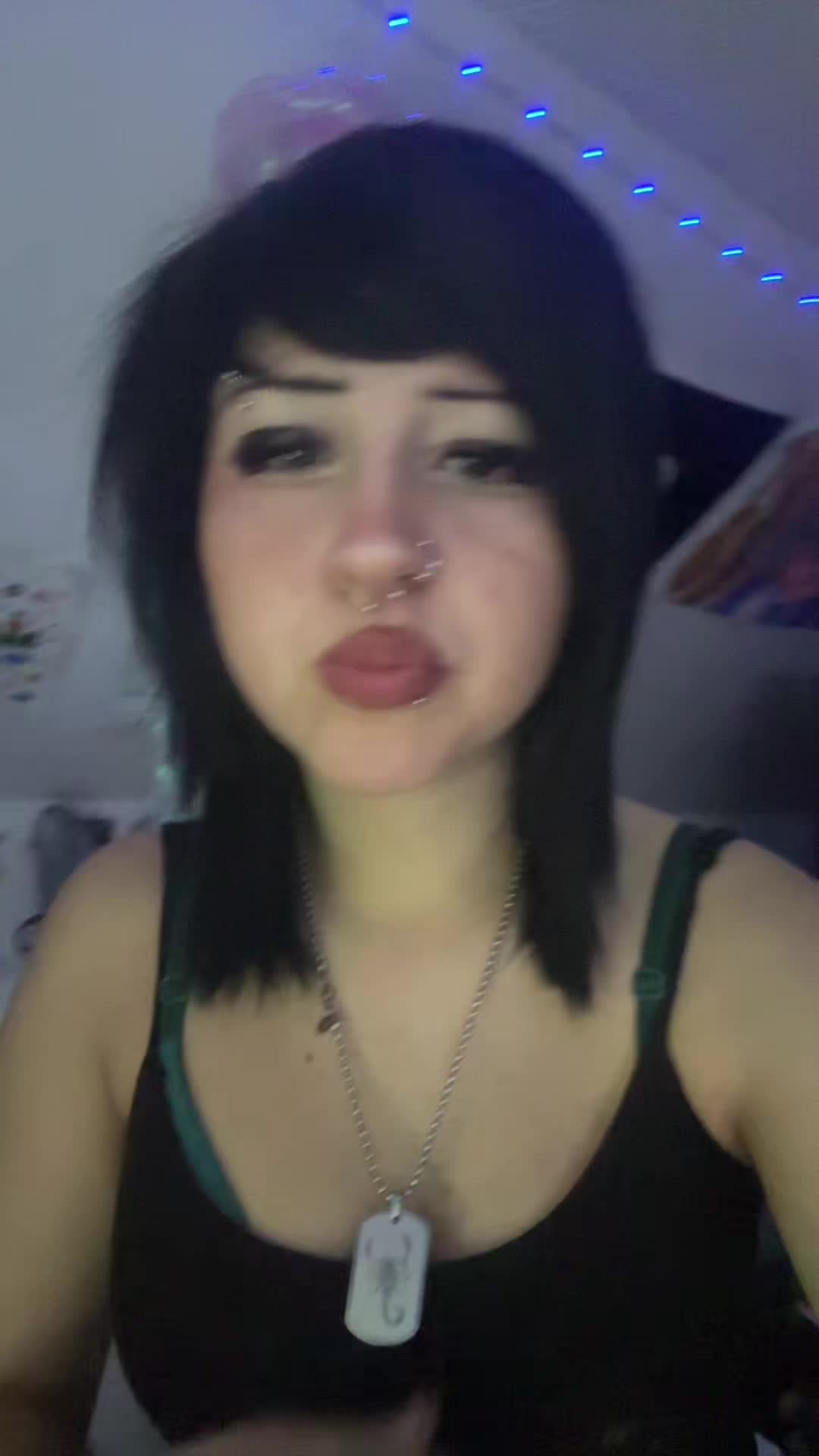@DreadfulDiamond
