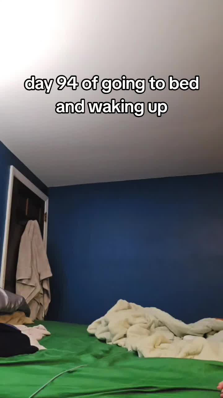 @GoldieGl0cks