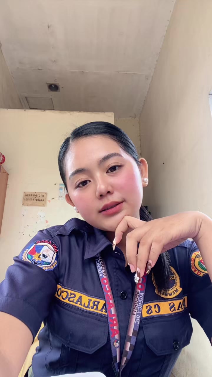 @khriz