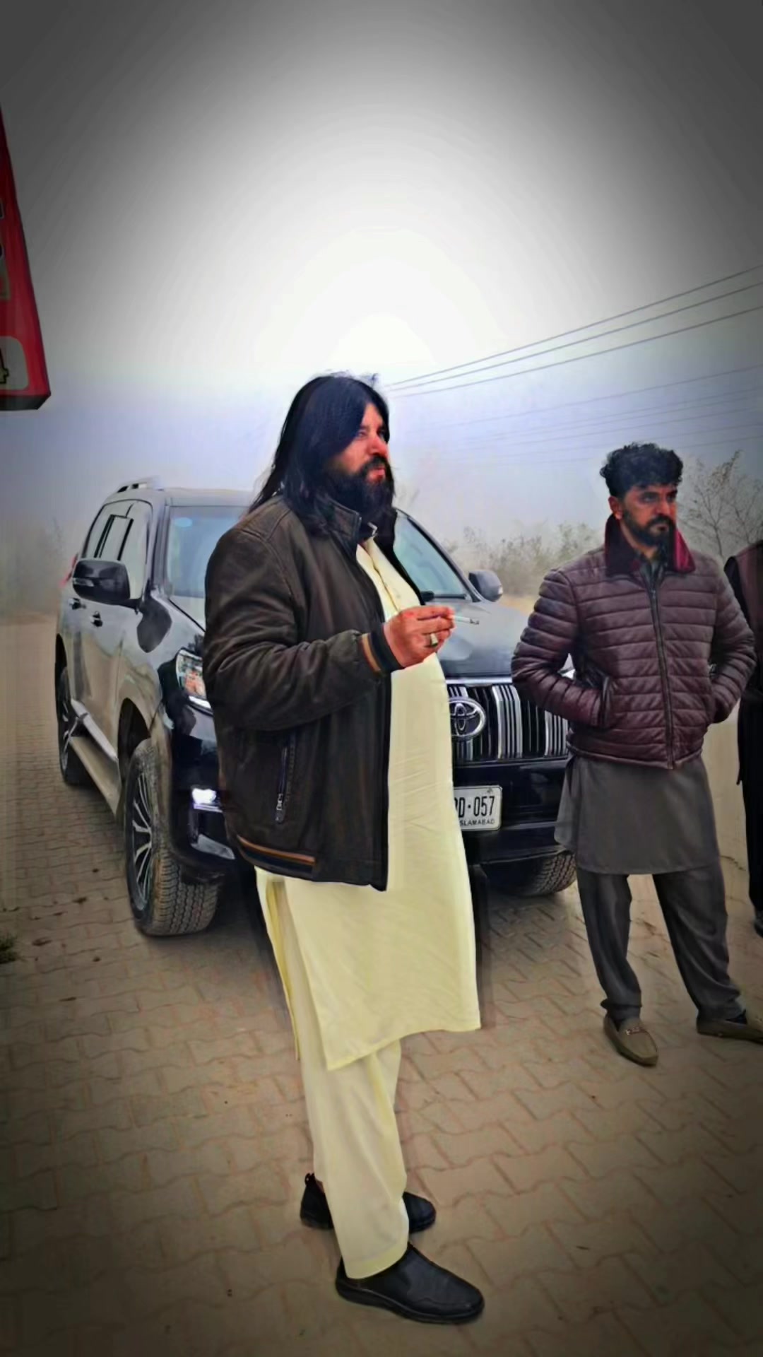 @Tanveer gujjar