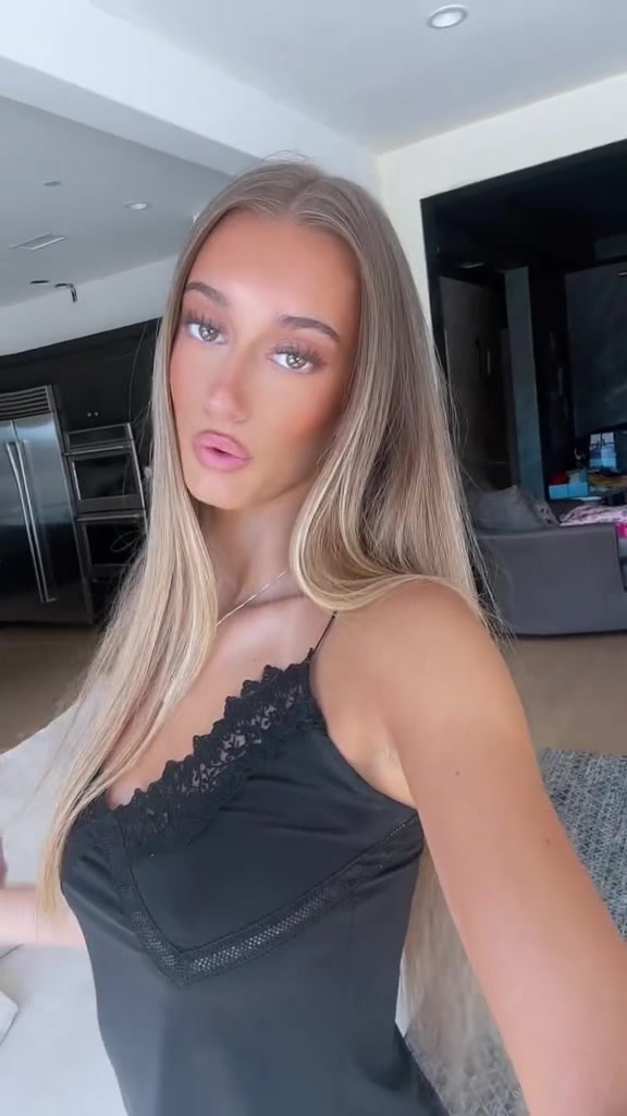 @Nina