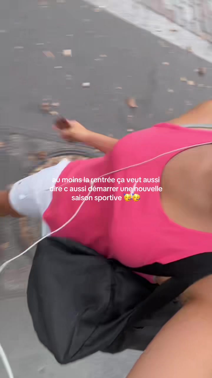 @user09