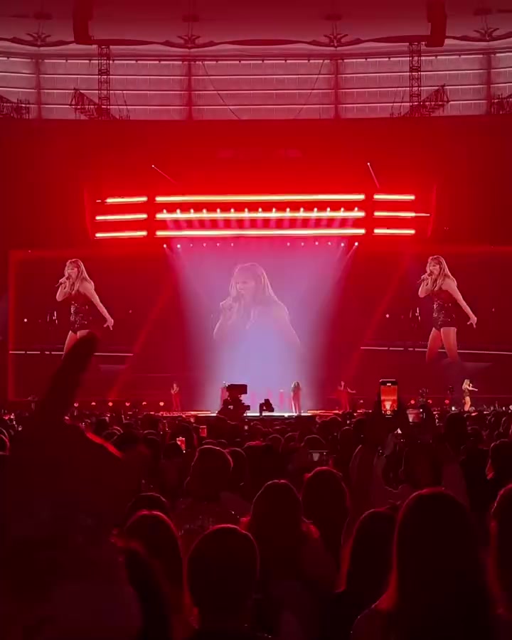 @𓂃꙳⋆videos from the eras tour