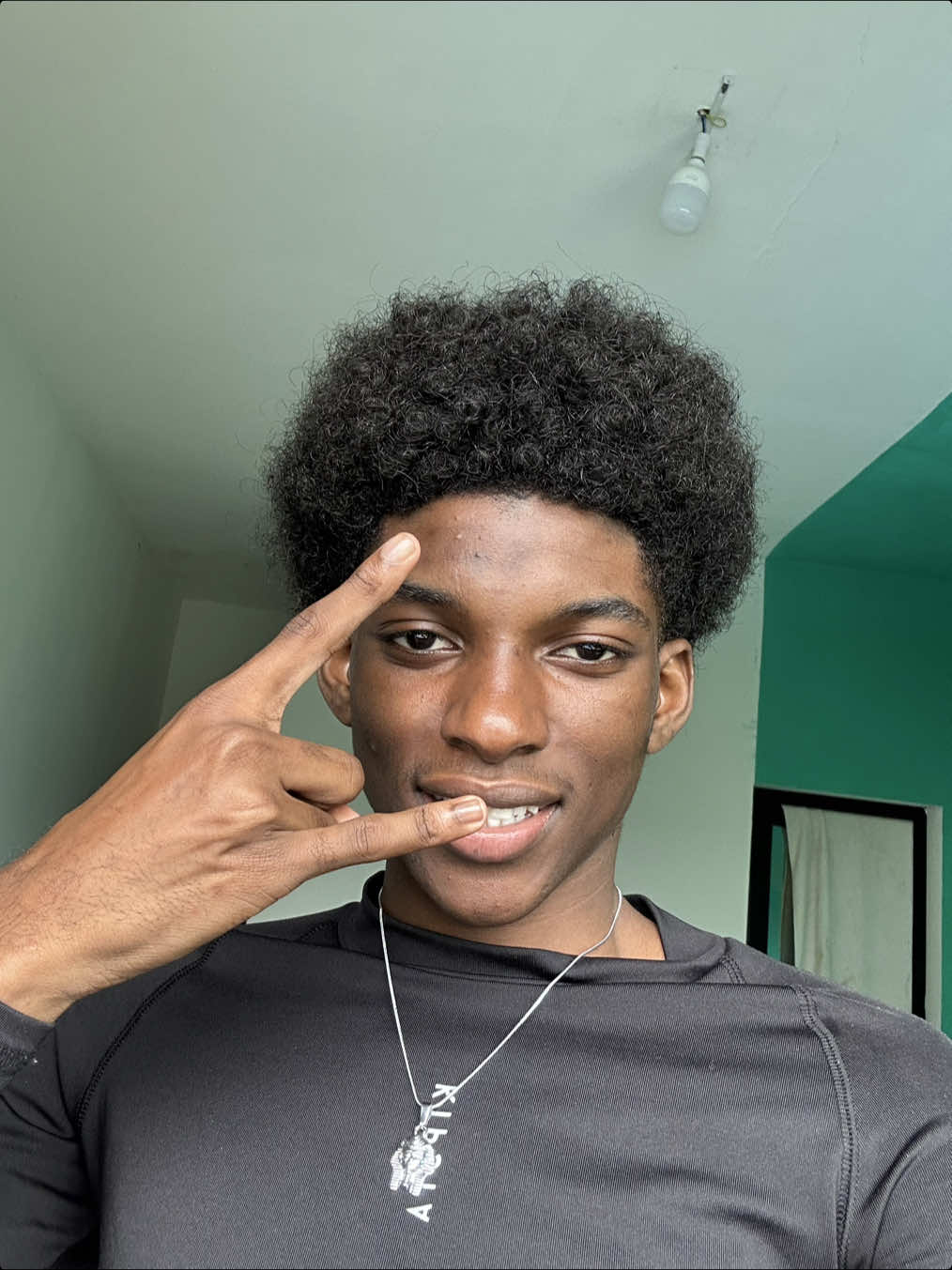 @𝕸 𝖎 𝖌 𝖆 𝖊 𝖑 🇬🇦