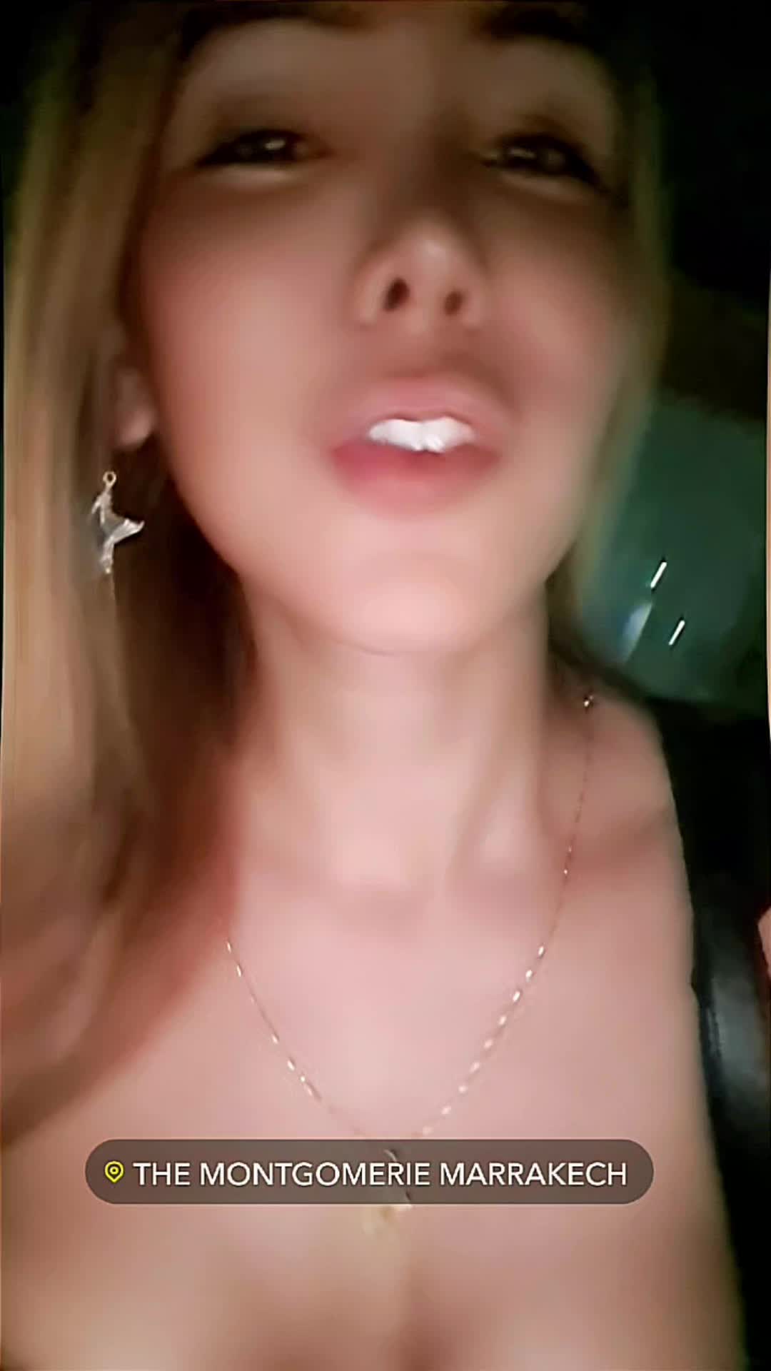 @Melannie Caroline Leon