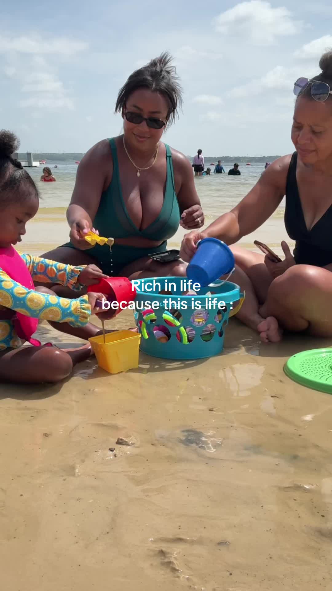 @Breanna Pippen aka Mommy B