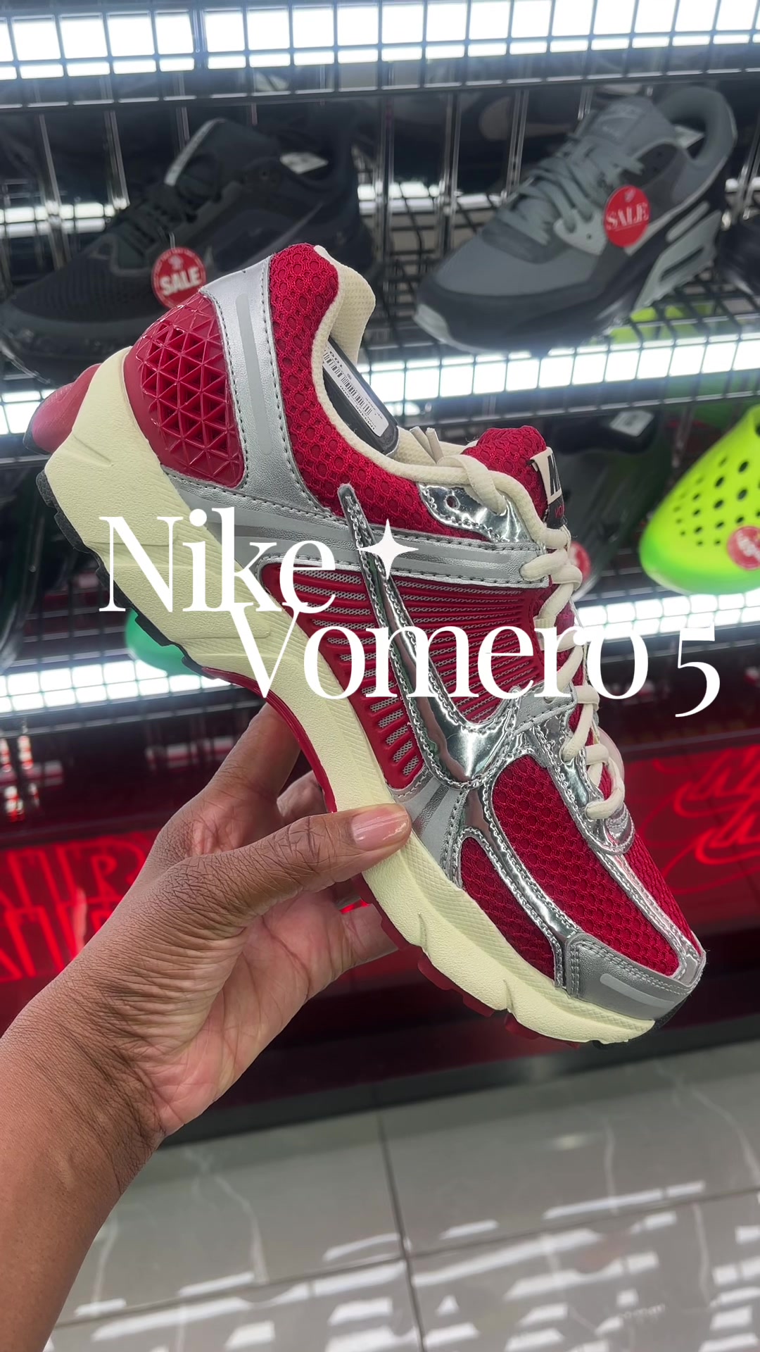 @Kelly | Your Sneaker Bestie