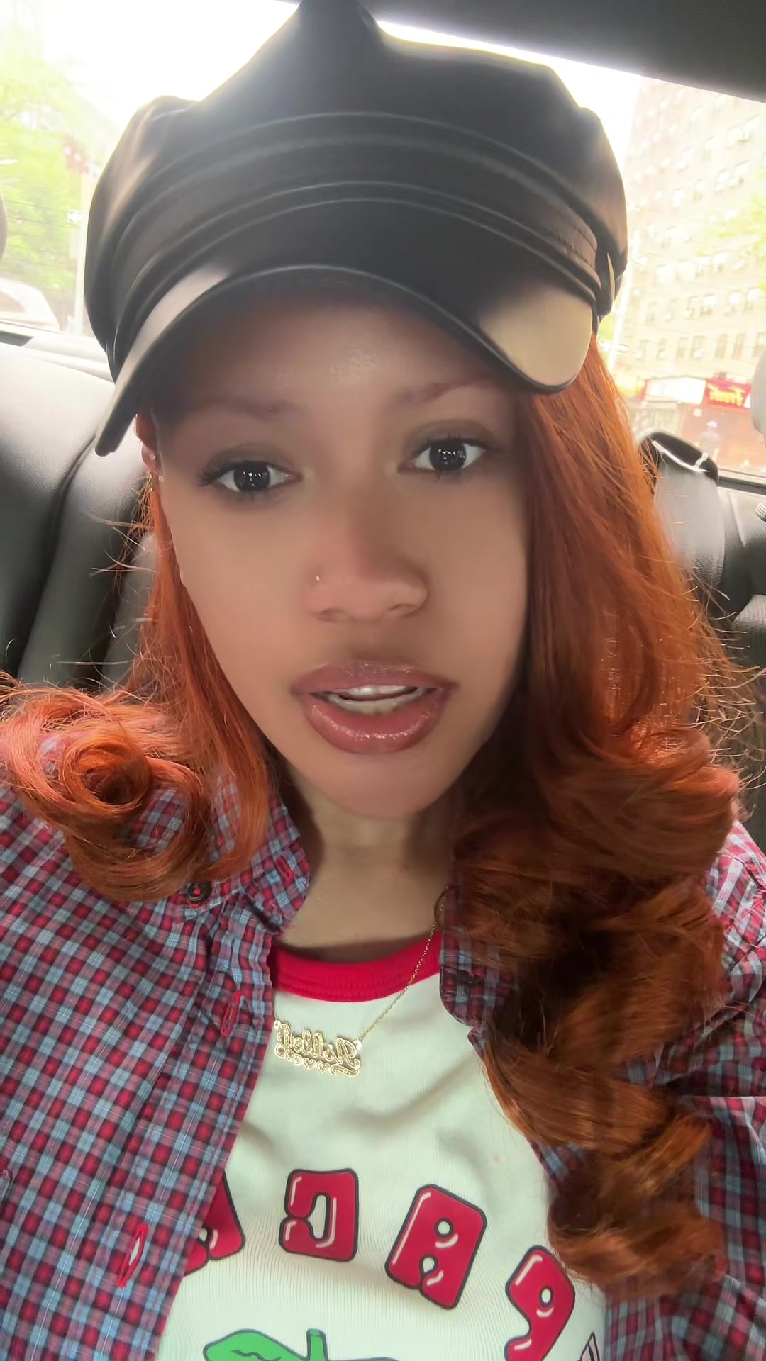 @Myleftcheeck