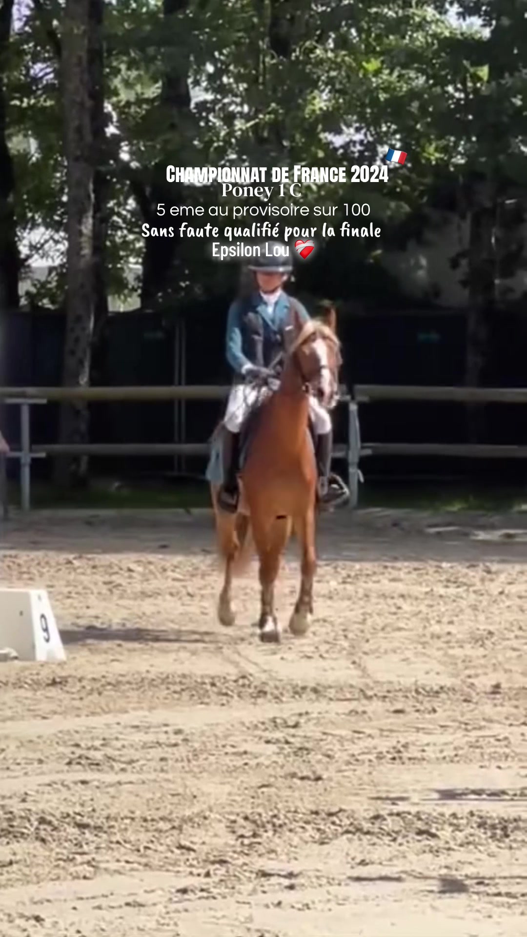 @Le poney qui salut les jurys✨