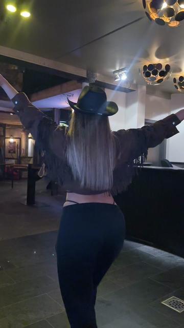 @manolya_officiall