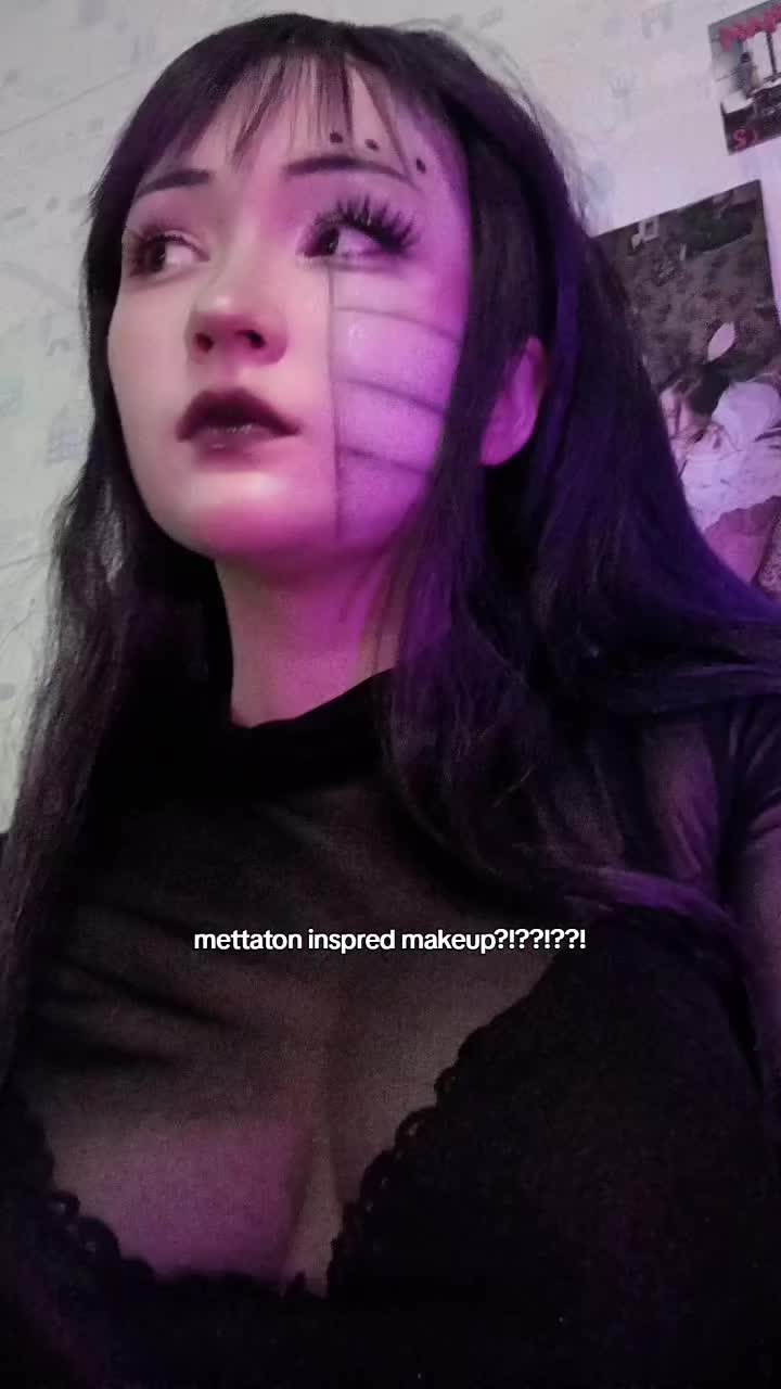@&Sigma;(๑&deg;ㅁ&deg;๑)ﾊｯ!мяу......