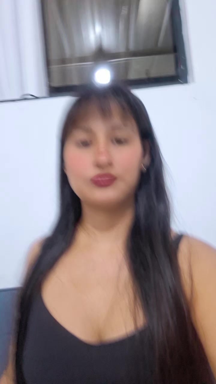 @🦋A'naly Chuquihuanga🥰🍒😘