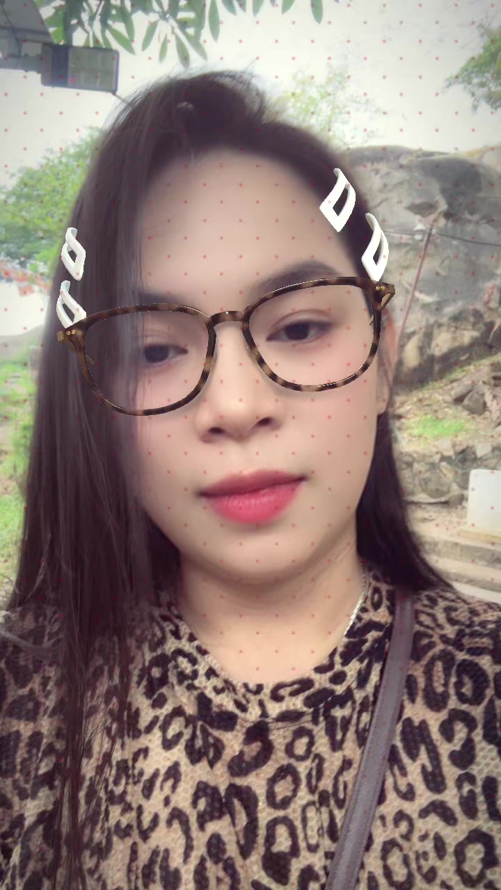 @𝓣𝓱𝓾ỷ 𝓣𝓲&ecirc;𝓷 🎀