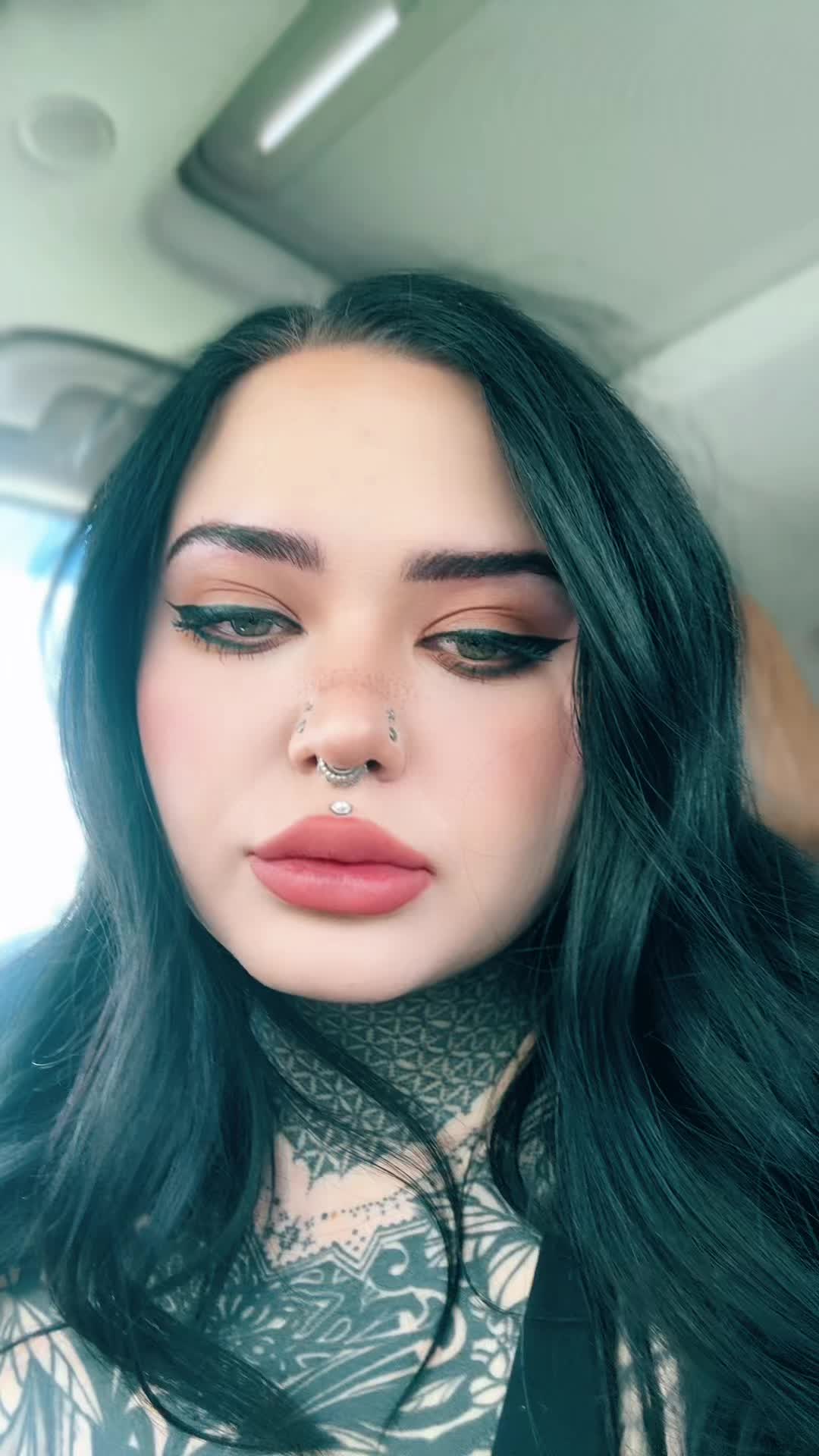 @🦇ℬ𝓇ℴℴ𝓀𝓁𝓎𝓃𝓃🦇