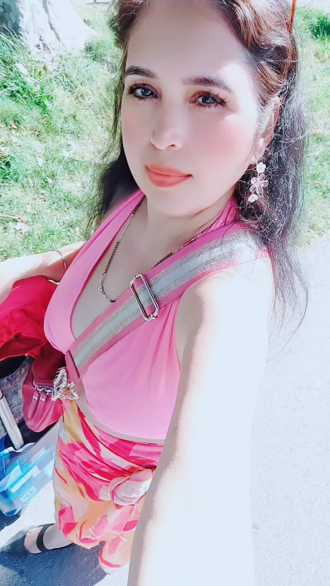 @Chandni🇩🇪New