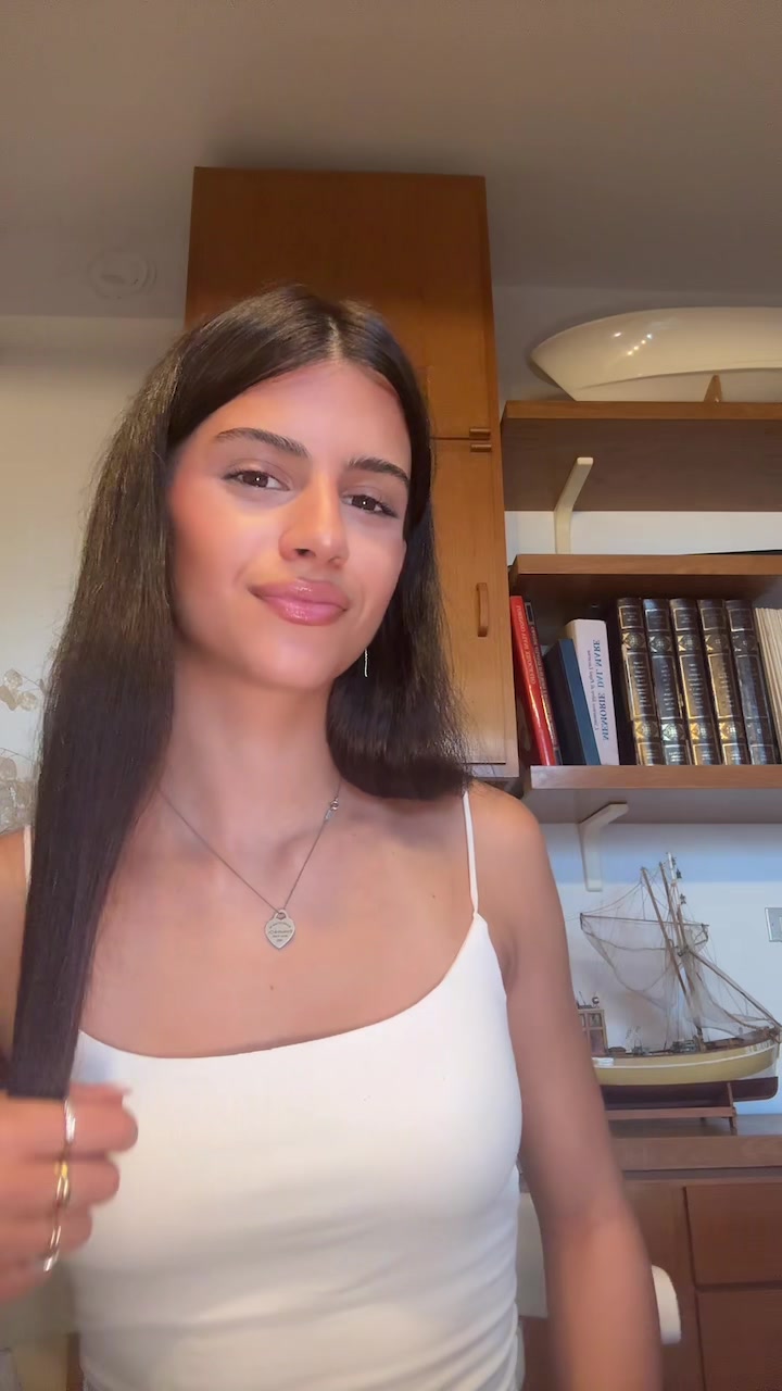 @Veronica👸🏻