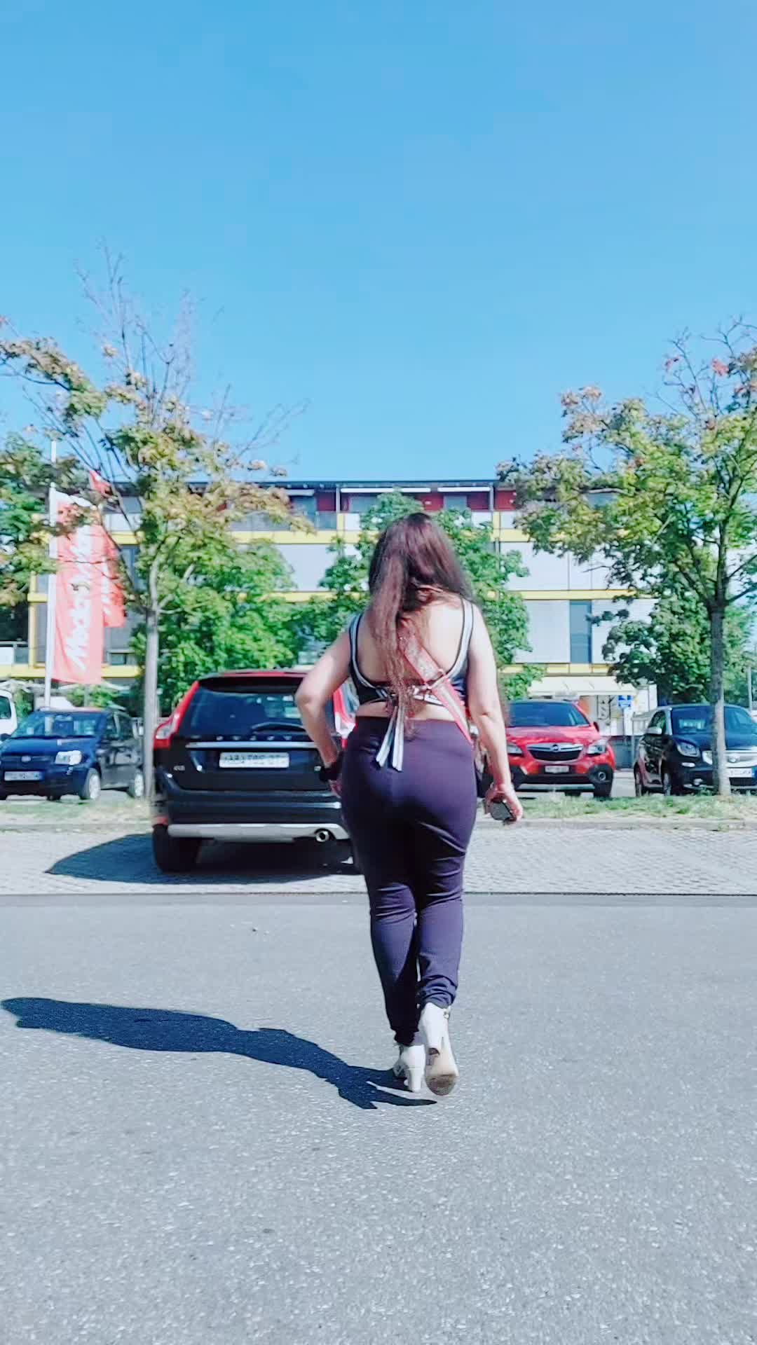 @Chandni🇩🇪New