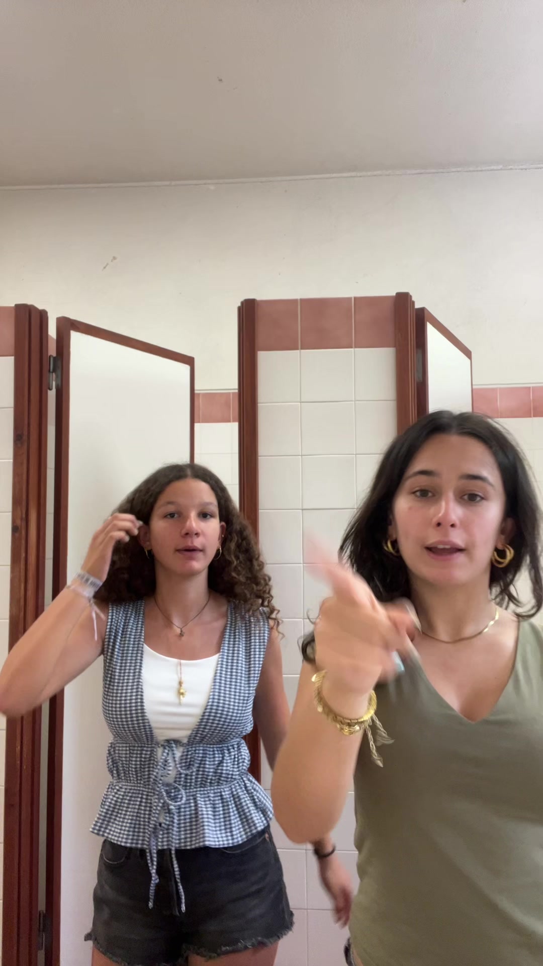 @bia