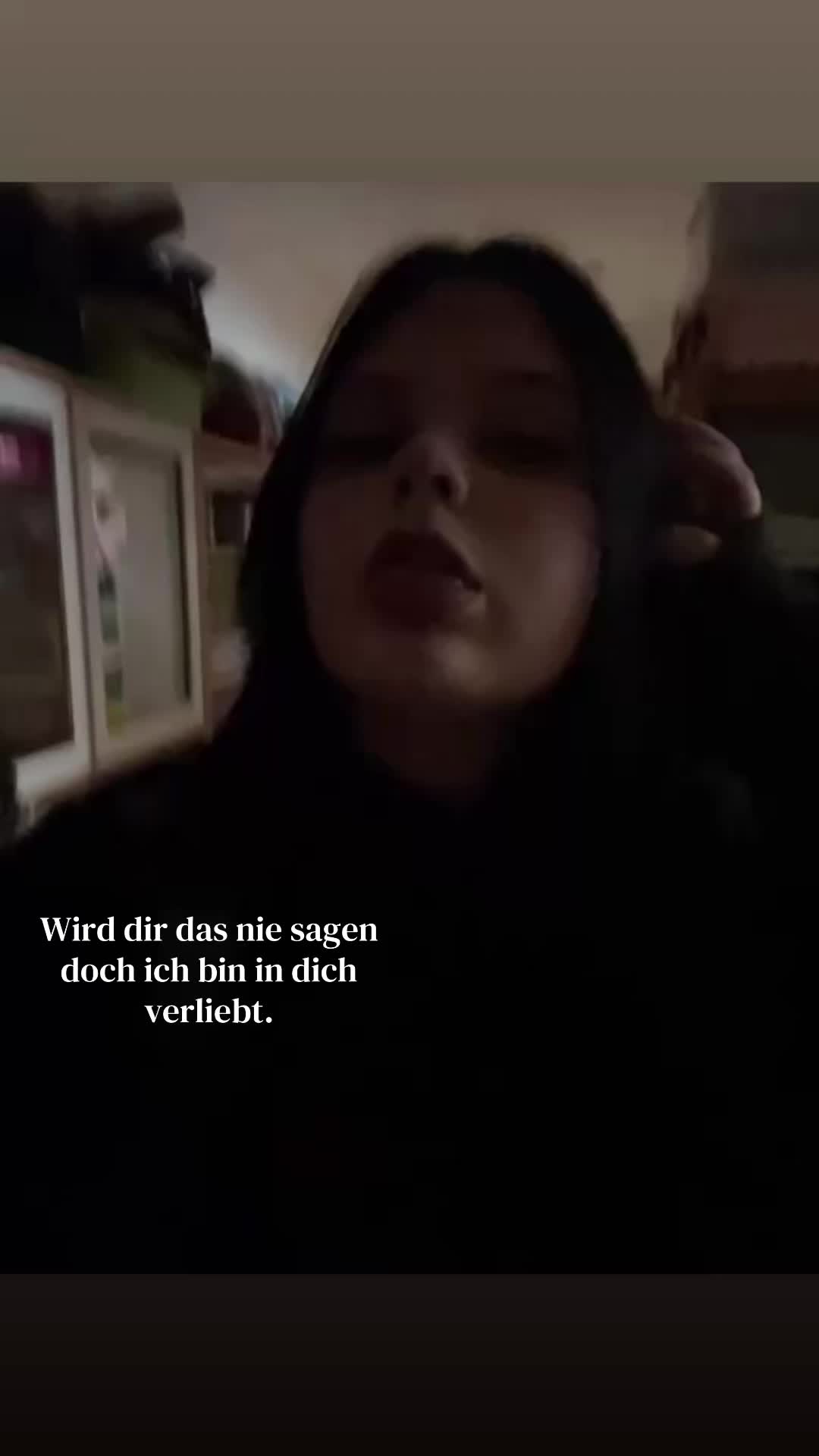 @𝐌𝐞𝐥𝐨𝐝𝐲 𝐋𝐞𝐚𝐧𝐧🌑