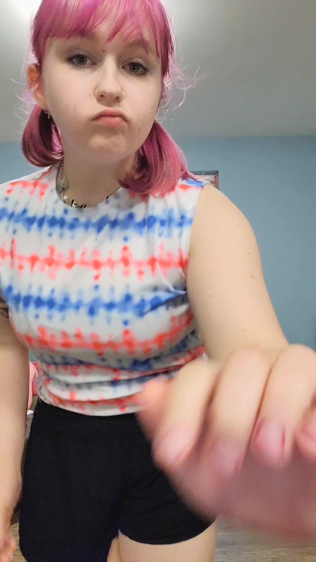 @Lilybug💮
