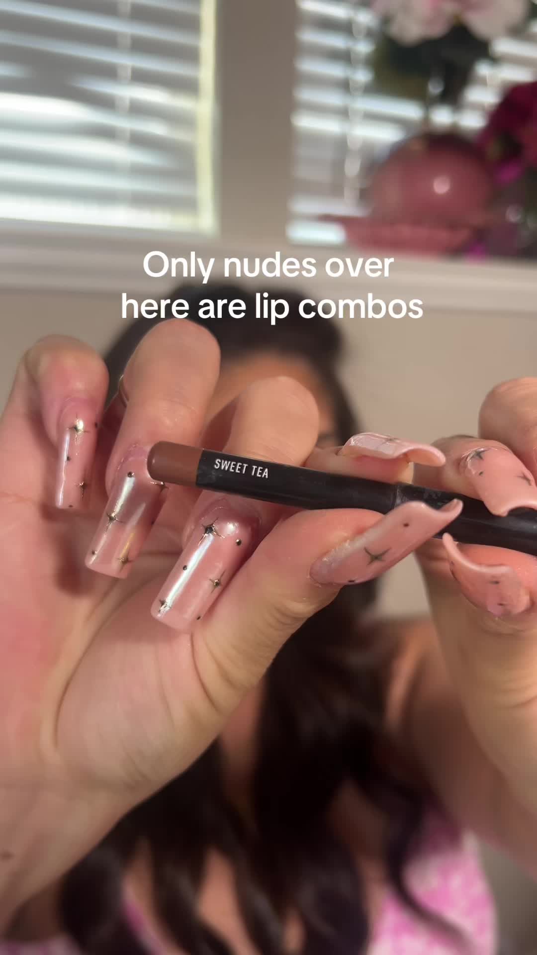 @stephanieesquivelartist