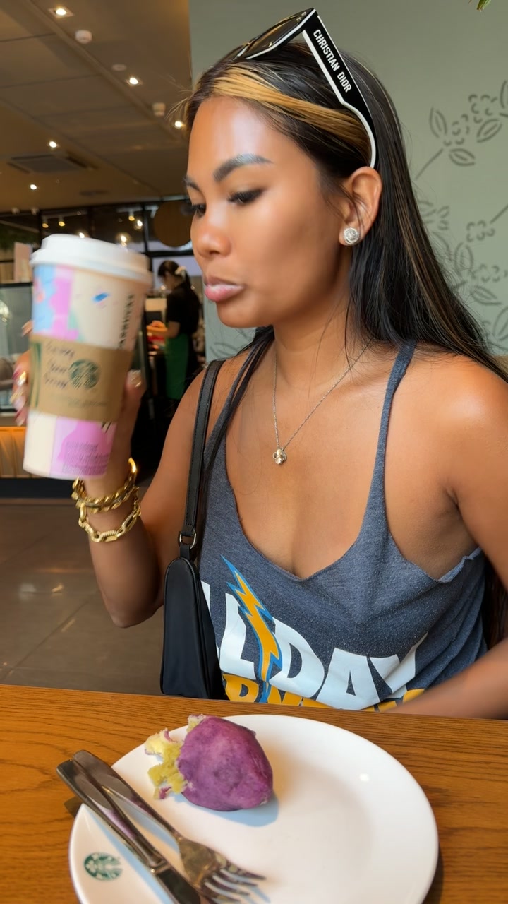 @Morena Mitch