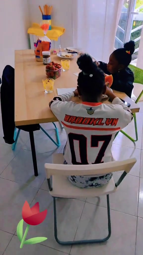 @Juju👹