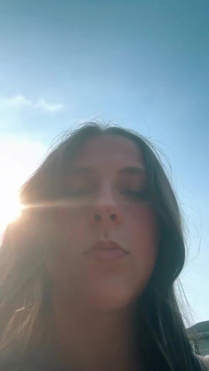 @R Y L A N