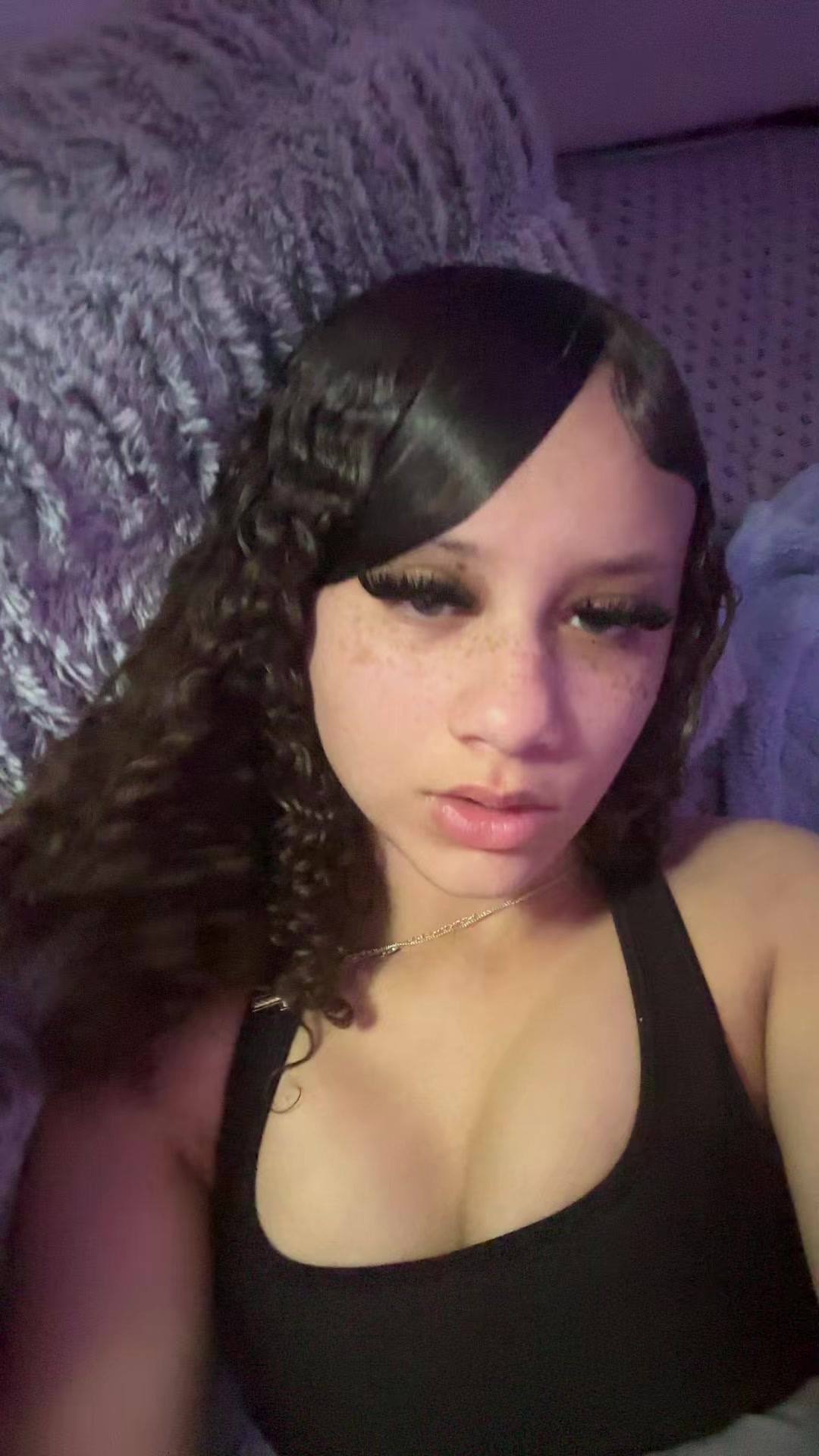 @￶