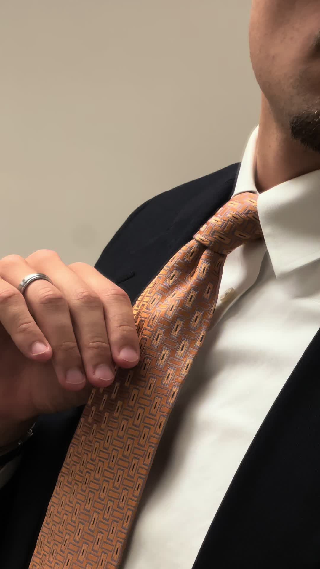 @NineToSuit