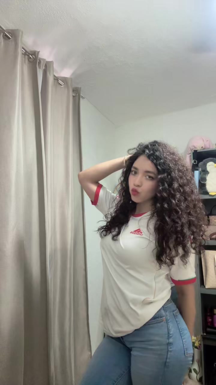 @Itsannya