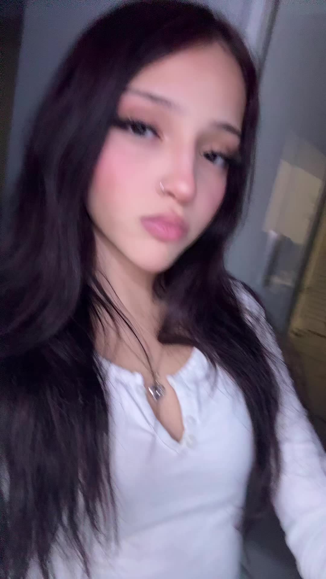 @🎧
