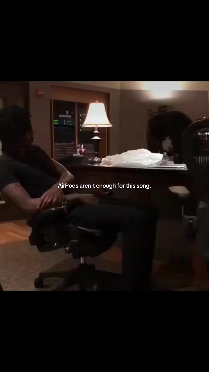 @𓅓
