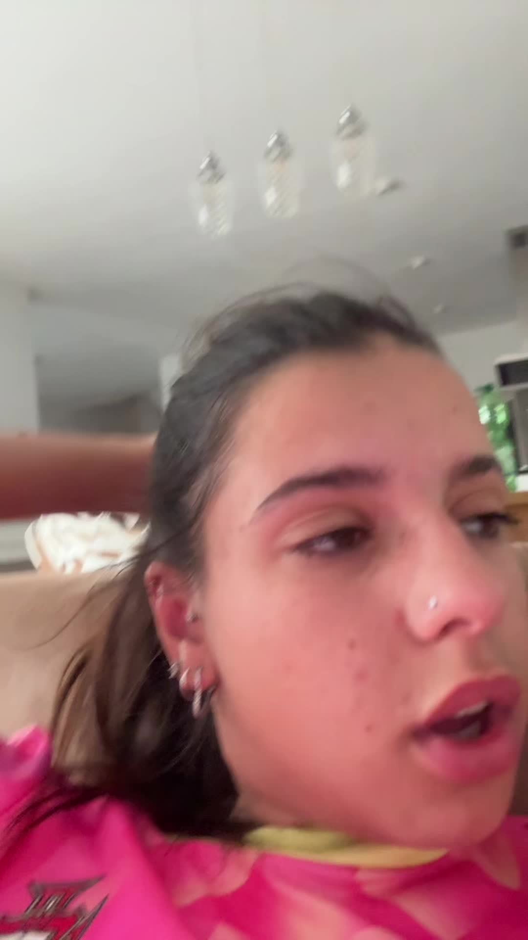 @Larinha🇵🇹