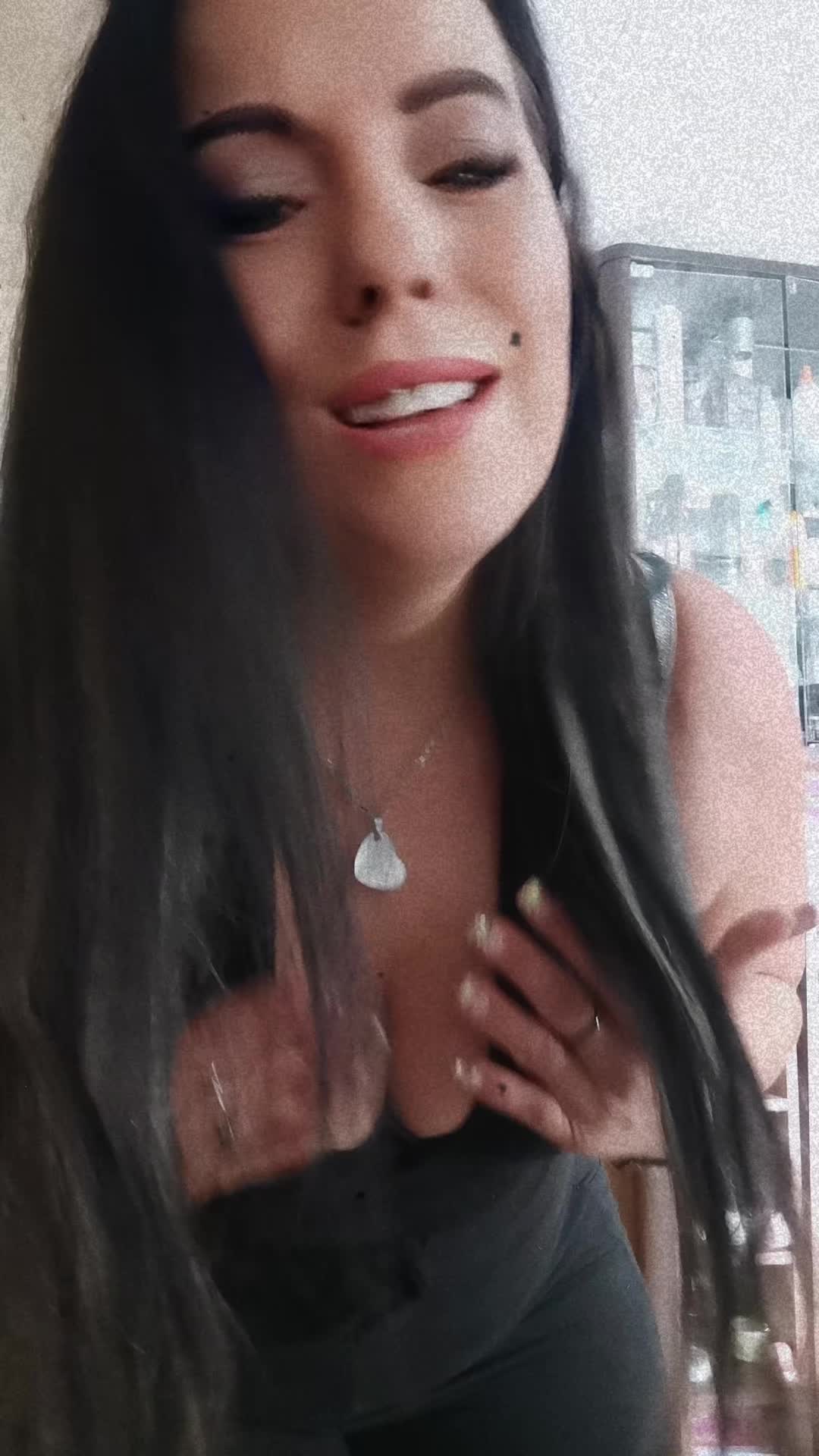 @Badgirl1805