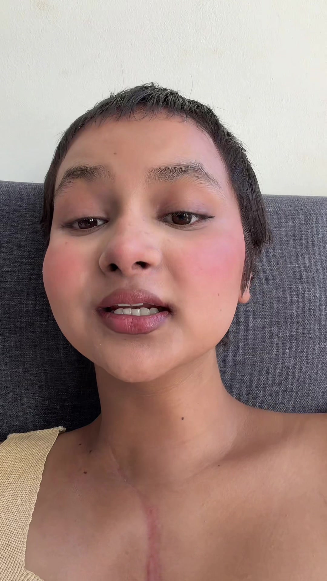 @Sneha🎗️