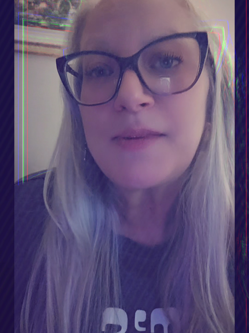 @Vikki_Tkn⬆️My✝️nFllwnJesus