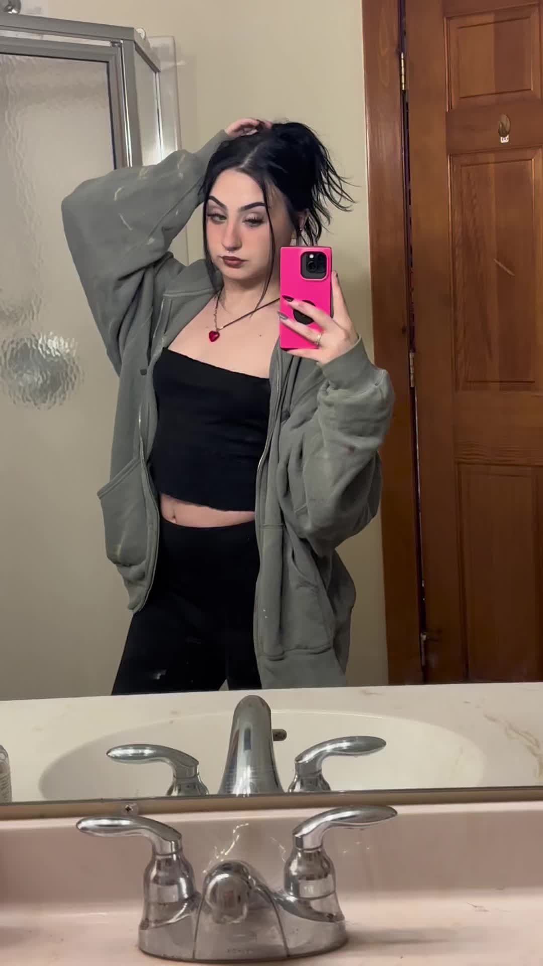 @skylahlove