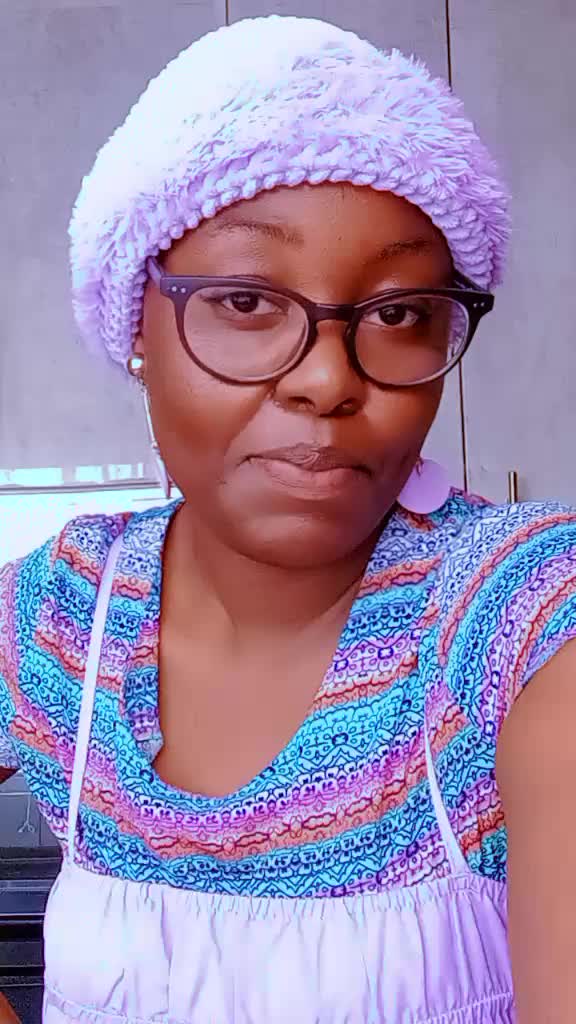 @👑Queen masutha