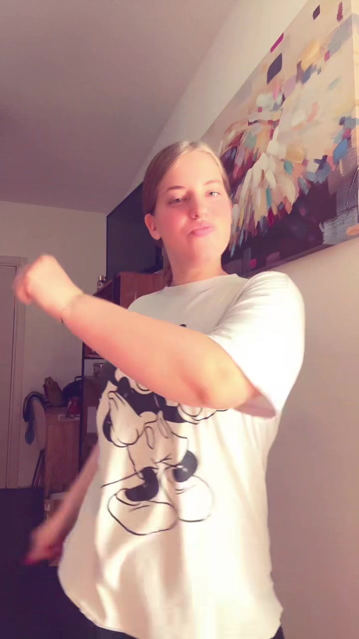 @𝑀𝑎𝑟𝑡𝑎🥥💋