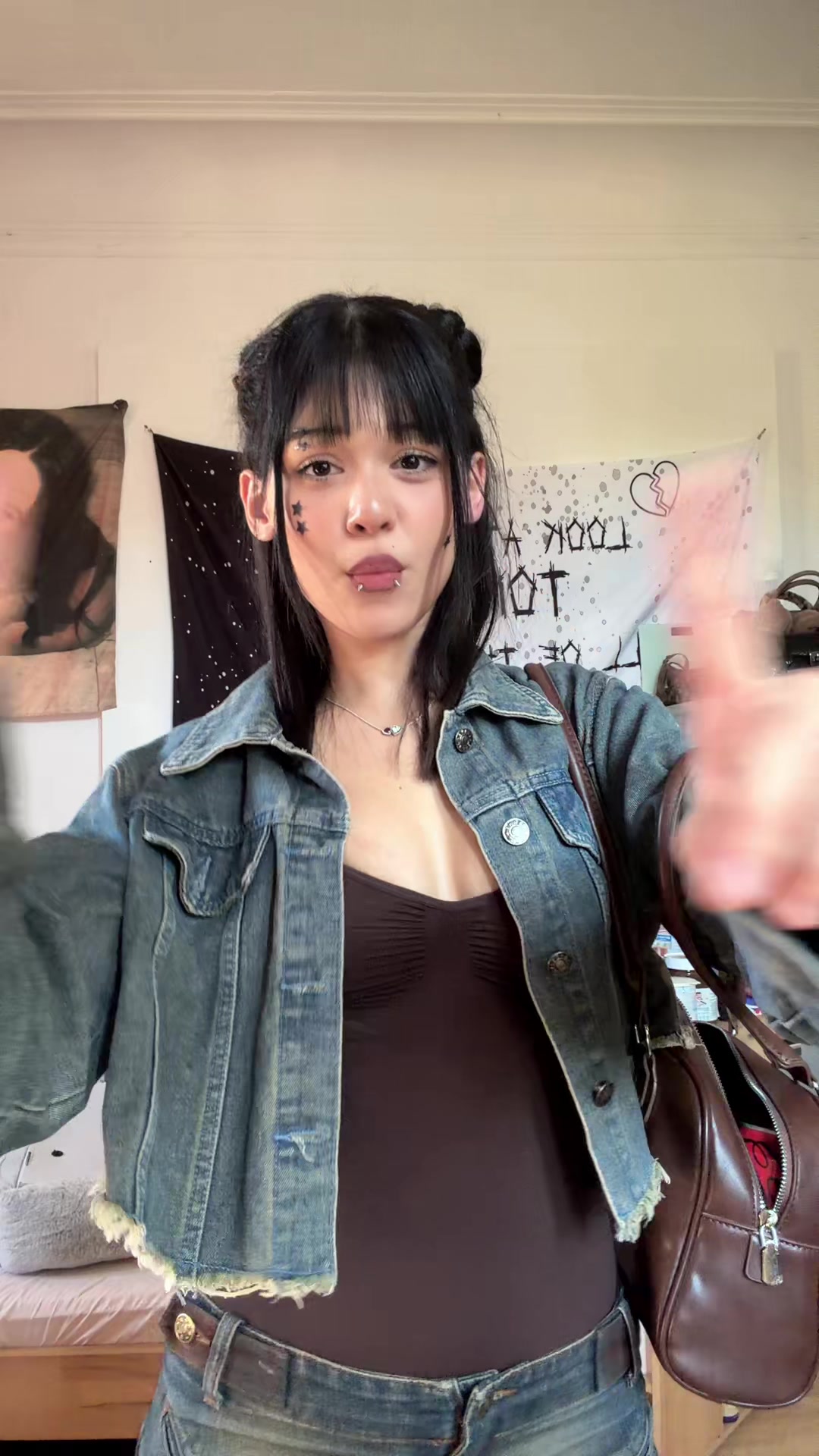@idk_who_i_am_too