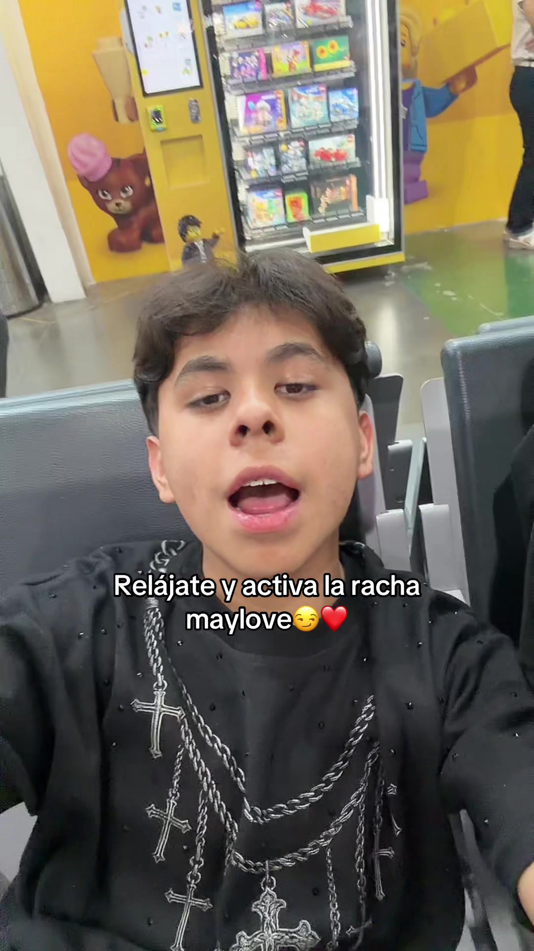 @charlychivas10