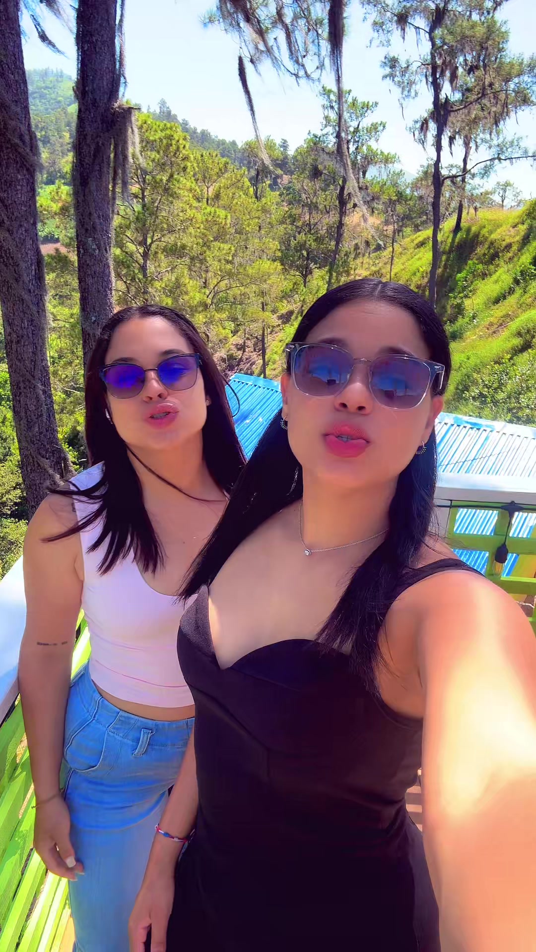 @Elenaaa ✨