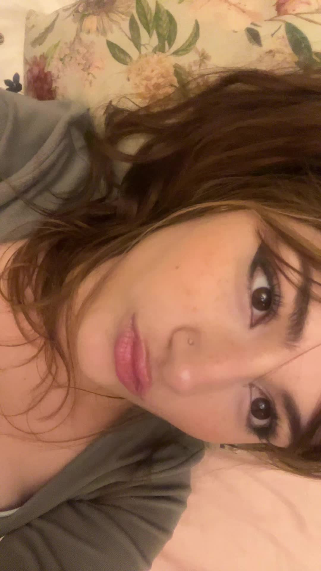 @lara1zel