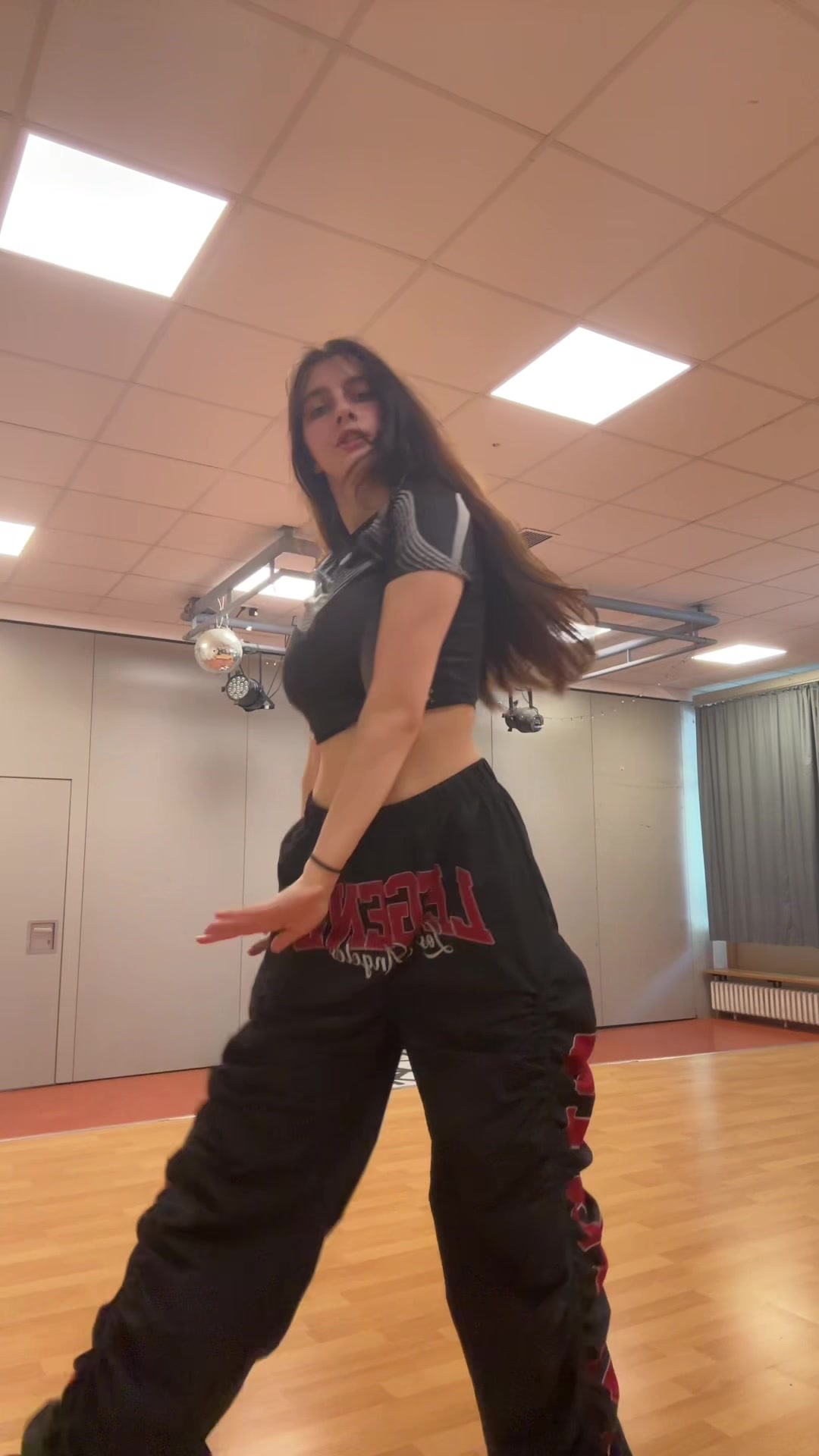 @hello_kicki